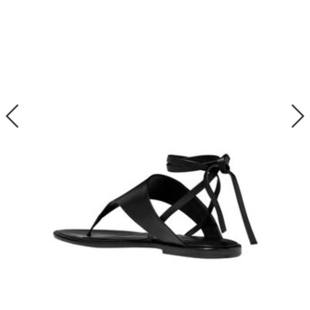Vince toe strap sandals in black leather